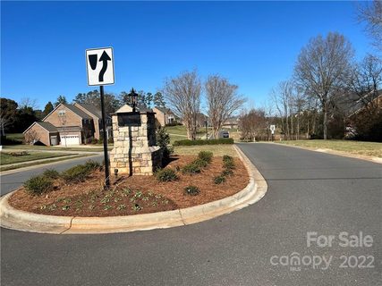 8132 Castlestone Drive sold lot in Stonebridge, Mint Hill, NC