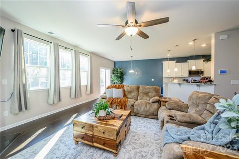 2182 Killian Creek Drive sold home in Killian Creek, Denver, NC