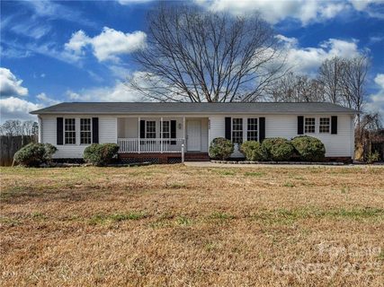 6230 Wilora Lake Road sold home in Wilora, Charlotte, NC