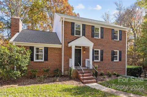 200 Foxfield Lane