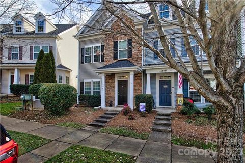 13843 Waverton Lane