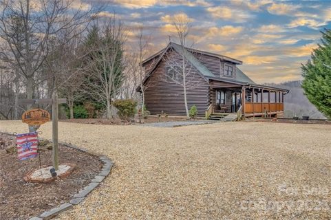 446 Valley View Drive