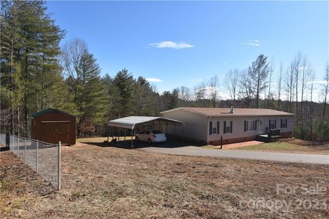 4096 Pebblebrook Court sold manufactured home in Shadowbrook, Lenoir, NC