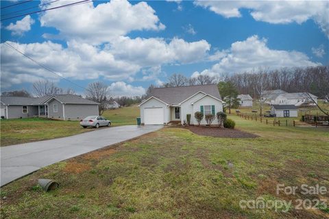 629 Mountain Place sold home in Vickers Plantation, Albemarle, NC