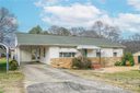 2216 Glenraven Avenue sold home in Gastonia, SC