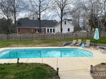3617 Lake Park Road