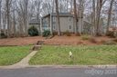 2704 Wimbledon Drive sold home in Gastonia, SC