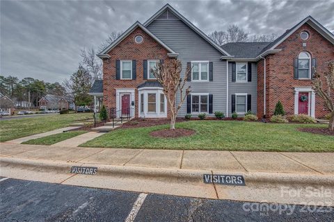 1775 Robinwood Road