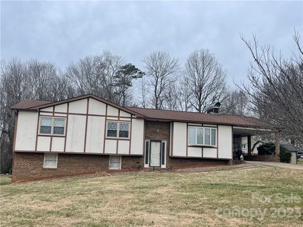 2565 Brentwood Circle sold home in Sutton Place, Lenoir, NC