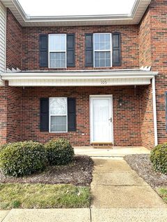 1092 22nd Street 105 sold townhome in Spring Meadows, Hickory, NC