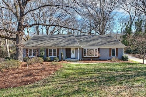 6801 Dulverton Drive 25