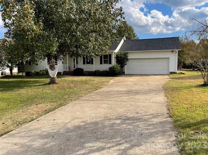 210 Sunrise Ridge Drive sold home in Mountain View Estates, Salisbury, NC