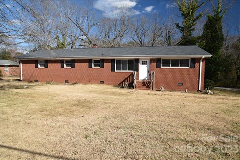 504 N Camden Street sold home in College Park, Wingate, NC
