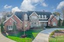 6531 Sharon Hills Road sold home in Charlotte, SC