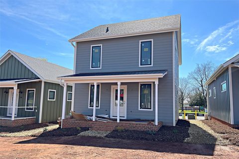 26 Cottage Court sold home in Duke Street Cottages, Granite Falls, NC