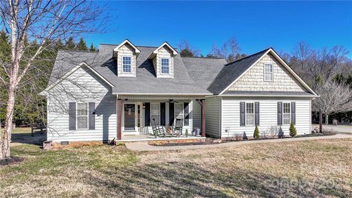 121 Whitehall Lane sold home in Meadowcreek Estates, Hudson, NC