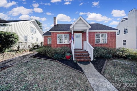 729 Woodruff Place