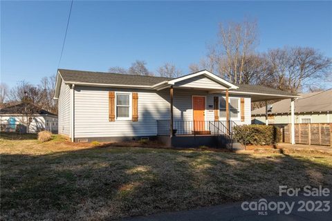 909 Laye Street sold home in Cottonwood, Belmont, NC
