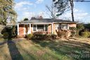 901 Cardinal Drive sold home in Charlotte, SC
