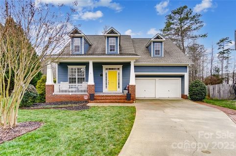 7021 Holly Grove Court sold home in Chestnut Oaks, Matthews, NC