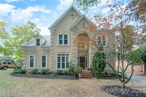 Previously sold for $700,000