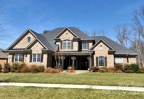 8049 Front Park Circle