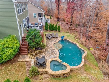 1060 Princeton Drive