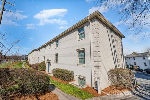 4915 Park Road B sold condo in Selwyn Commons, Charlotte, NC
