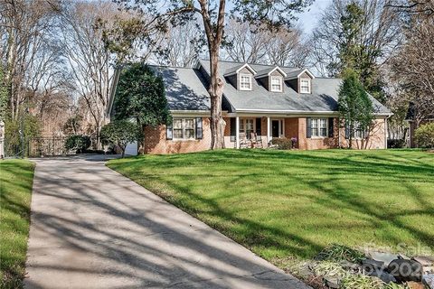 Previously sold for $890,000