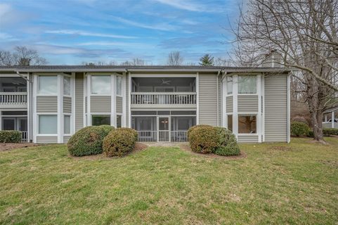 201 Golfside Drive