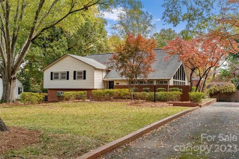 624 Sedgewood Drive