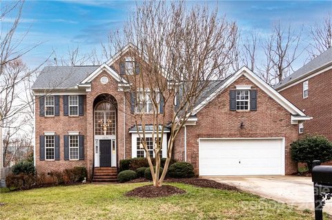 8836 Leinster Drive sold home in Kingston Forest, Charlotte, NC