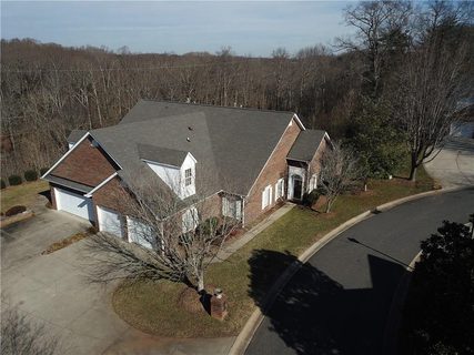 1360 Royalty Circle sold townhome in Queens Crest Townhouses, Statesville, NC