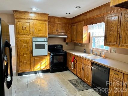 Previously sold for $330,000