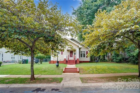 422 Ridgeway Avenue