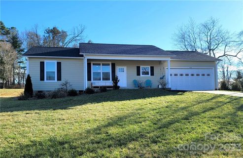 2435 Diane Street sold home in Bel Aire Estates, Morganton, NC