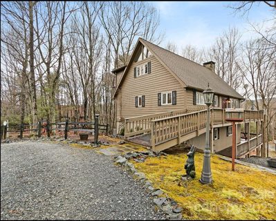 498 Hawk Ridge Road sold home in Powder Horn Mountain, Deep Gap, NC