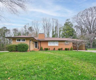 410 Hawthorne Road sold home in Crescent Hills, Kings Mountain, NC
