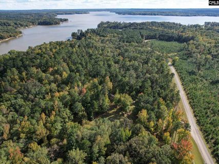 2502 Arrowhead Road active home in Lake Wateree, Liberty Hill, SC