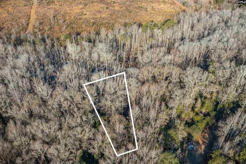 300 Sunny Acres Drive active home in Sunny Acres, Eastover, SC