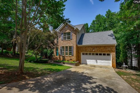 513 Winding Way