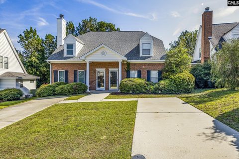 10 Baltusrol Court