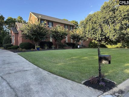 210 Tamwood Circle
