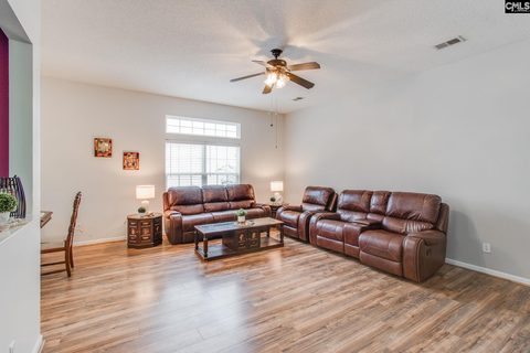 109 Wander Way