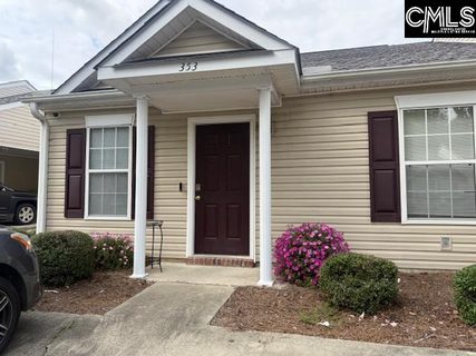 353 Elders Pond Circle