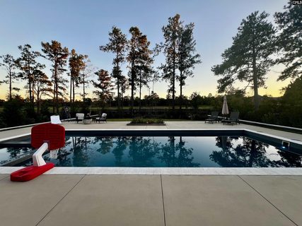 332 Compass Trail