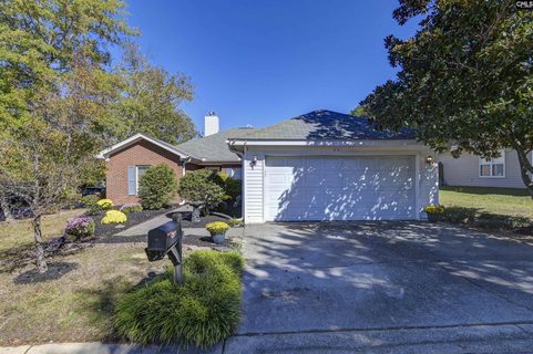 201 Twin Oaks Lane