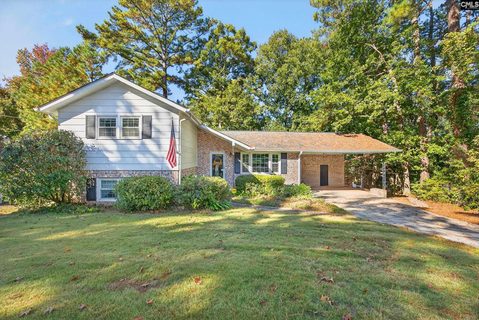 941 Mohegan Trail