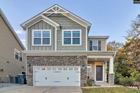 627 Calabria Court