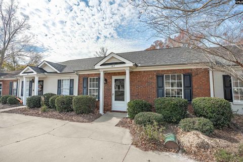 105 Waverly Drive 105